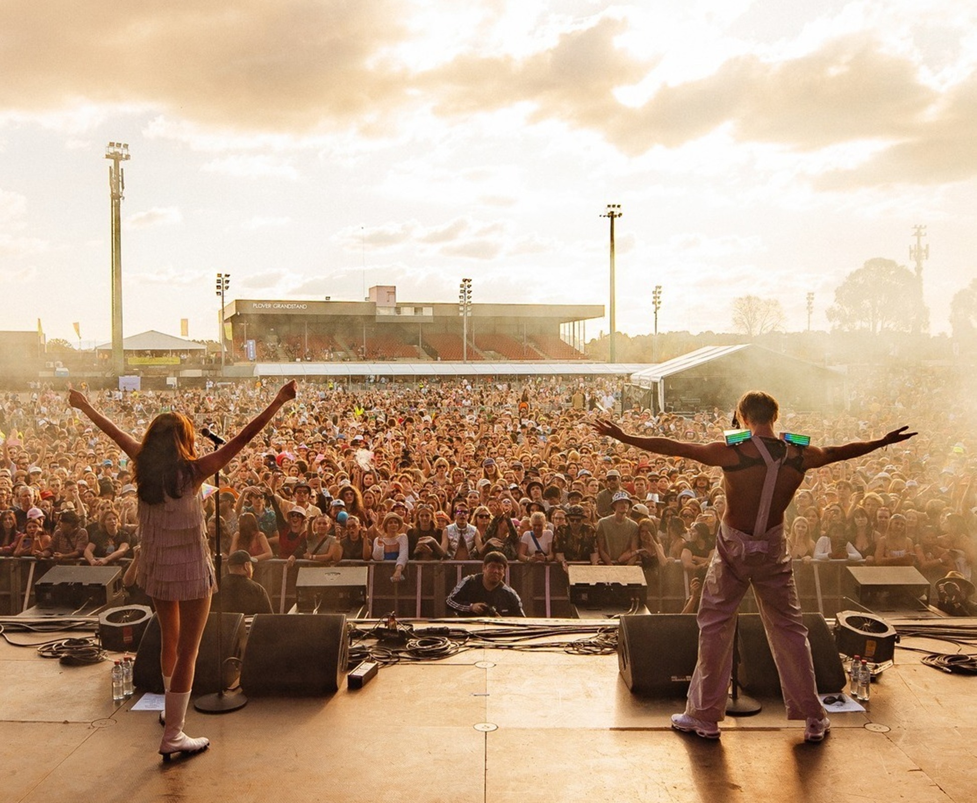 Groovin The Moo